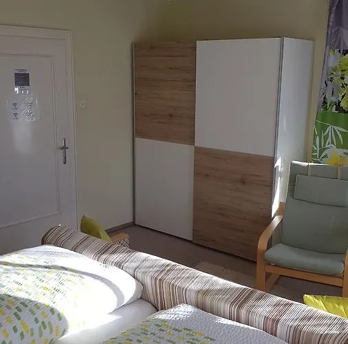 Haus Gomig Апартаменты Doelsach